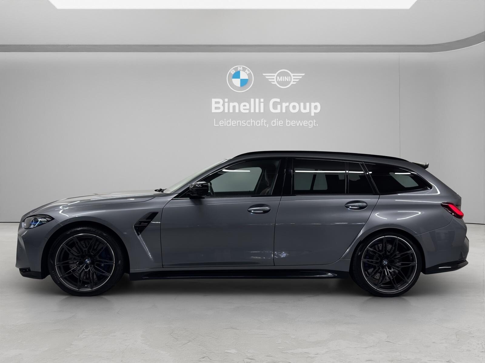 BMW Touring M3 Competition xDrive, Petrol, Second hand / Used, Automatic - 2
