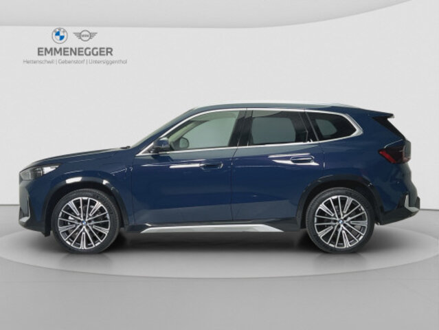 BMW X1  30e xLine, Hybride Intégral Essence/Électricité, Voiture nouvelle, Automatique - 2