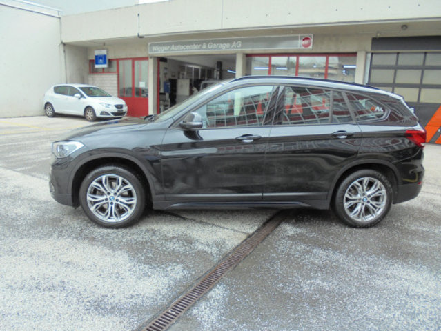 BMW X1 18d Sport Line, Occasion / Gebraucht, Automatik - 2