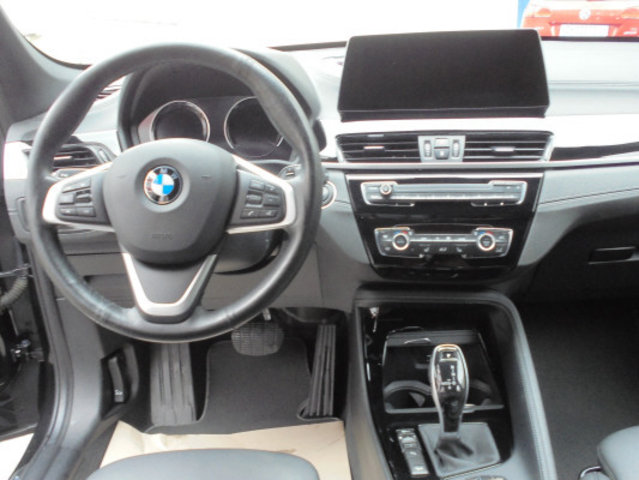 BMW X1 18d Sport Line, Occasion / Gebraucht, Automatik - 5