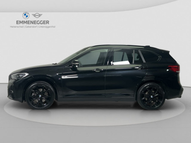 BMW X1 25e M Sport, Voll-Hybrid Benzin/Elektro, Occasion / Gebraucht, Automatik - 2