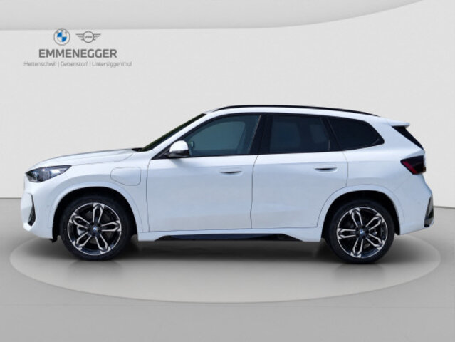 BMW X1  30e M Sport, Voll-Hybrid Benzin/Elektro, Occasion / Gebraucht, Automatik - 2