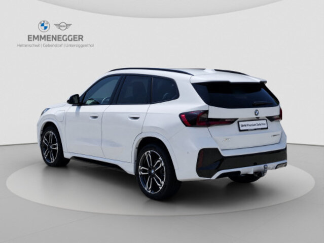 BMW X1  30e M Sport, Voll-Hybrid Benzin/Elektro, Occasion / Gebraucht, Automatik - 6