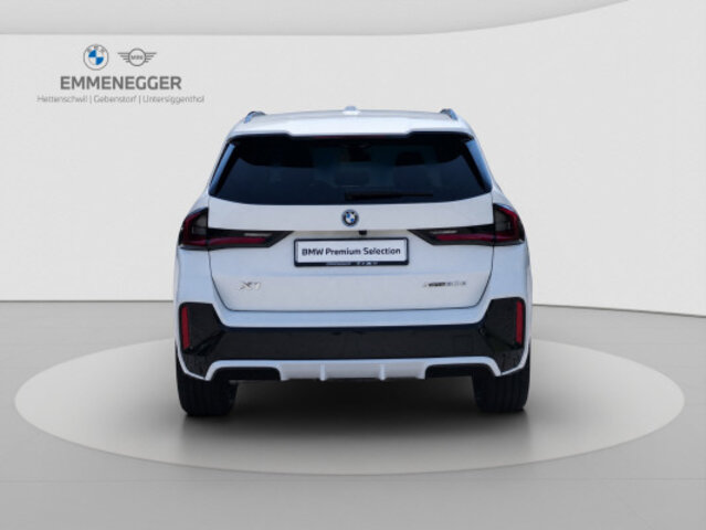 BMW X1  30e M Sport, Voll-Hybrid Benzin/Elektro, Occasion / Gebraucht, Automatik - 7