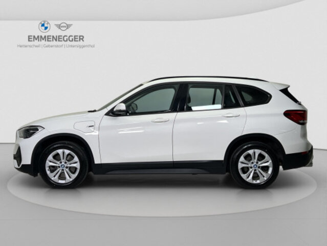 BMW X1  25e, Voll-Hybrid Benzin/Elektro, Occasion / Gebraucht, Automatik - 2