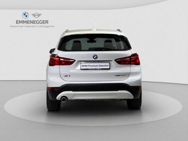 BMW X1  25e, Voll-Hybrid Benzin/Elektro, Occasion / Gebraucht, Automatik - 4