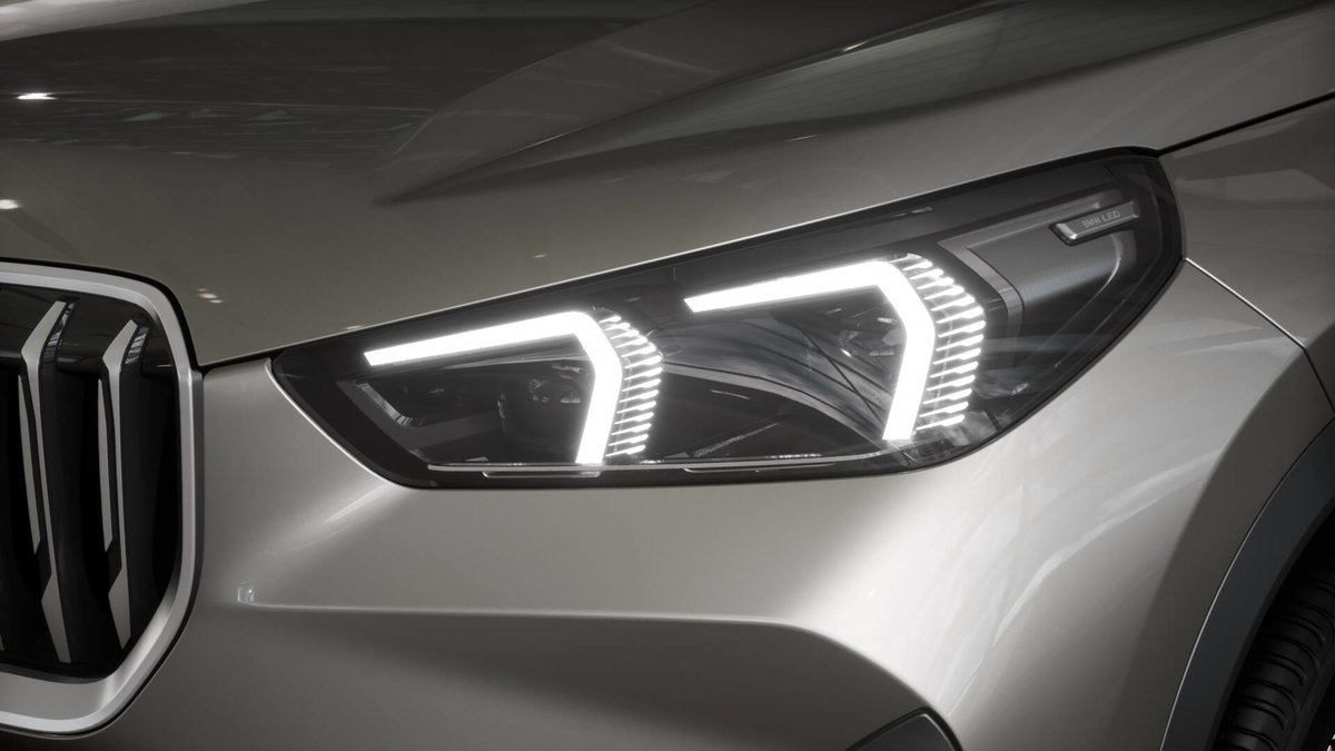 BMW X1 23d 48V xLine, Mild-Hybrid Diesel/Elektro, Neuwagen, Automatik - 6