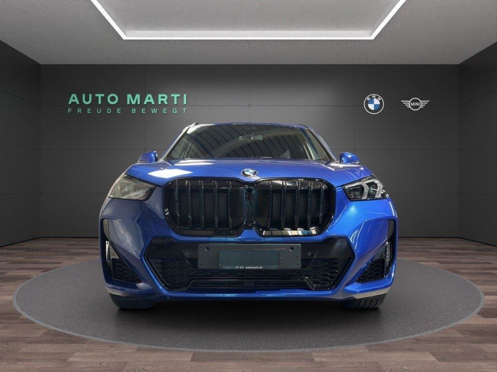 BMW X1 23i paddles, Mild-Hybrid Benzin/Elektro, Neuwagen, Automatik - 5