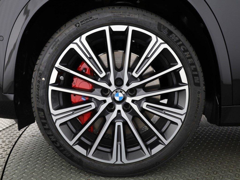 BMW X1 23i paddles, Hybride Léger Essence/Électricité, Voiture nouvelle, Automatique - 6