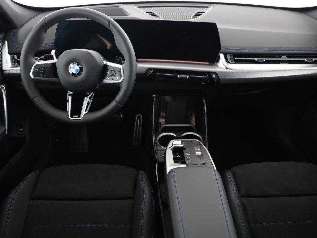 BMW X1 23i paddles, Hybride Léger Essence/Électricité, Voiture nouvelle, Automatique - 5