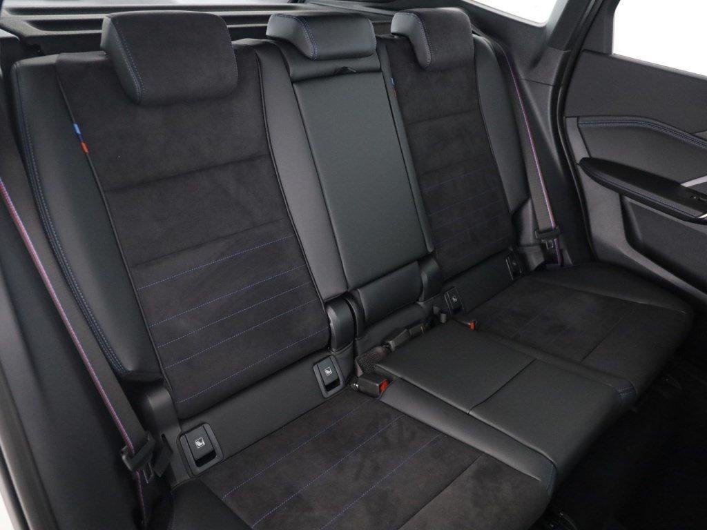 BMW X1 23i paddles, Hybride Léger Essence/Électricité, Voiture nouvelle, Automatique - 6