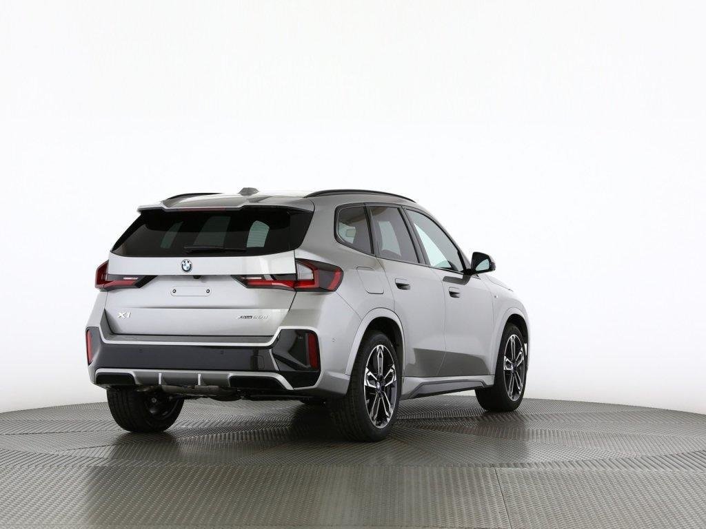 BMW X1 20d paddles, Mild-Hybrid Diesel/Elektro, Neuwagen, Automatik - 2