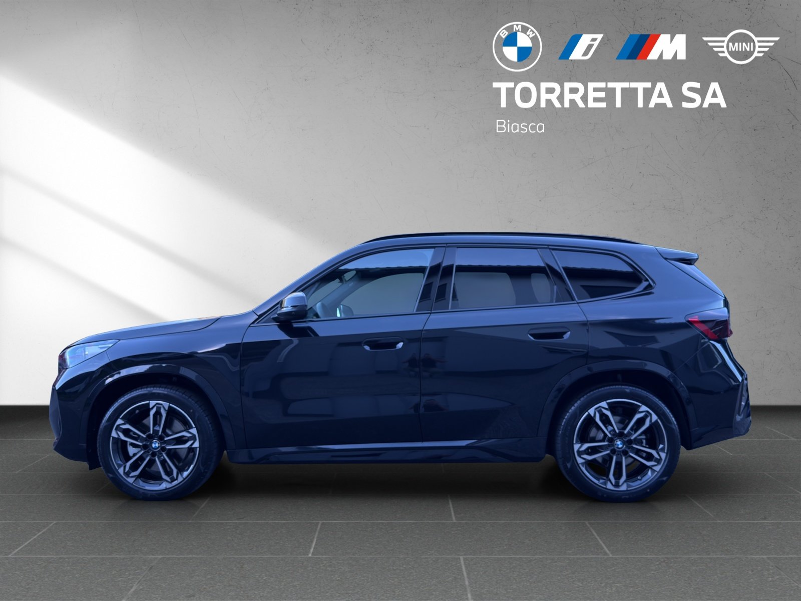 BMW X1 23i 48V M Sport, Hybride Léger Essence/Électricité, Voiture nouvelle, Automatique - 2