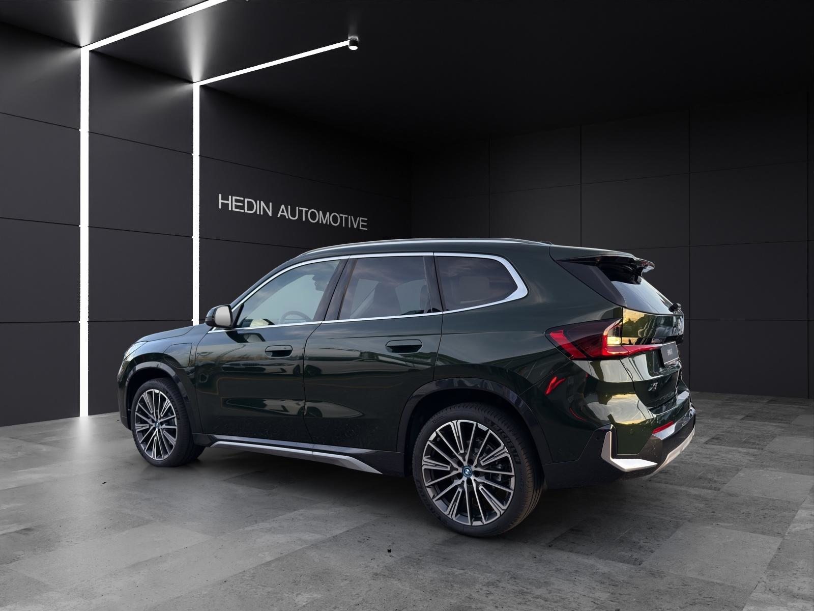 BMW X1 25e xDrive, Hybride Rechargeable Essence/Électricité, Voiture nouvelle, Automatique - 4