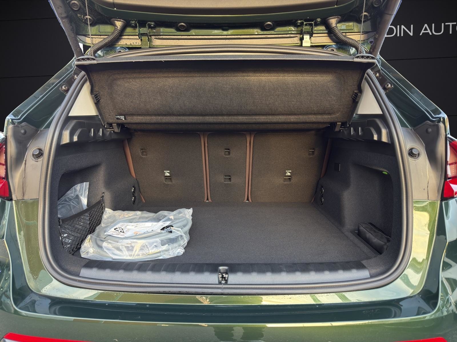 BMW X1 25e xDrive, Hybride Rechargeable Essence/Électricité, Voiture nouvelle, Automatique - 6