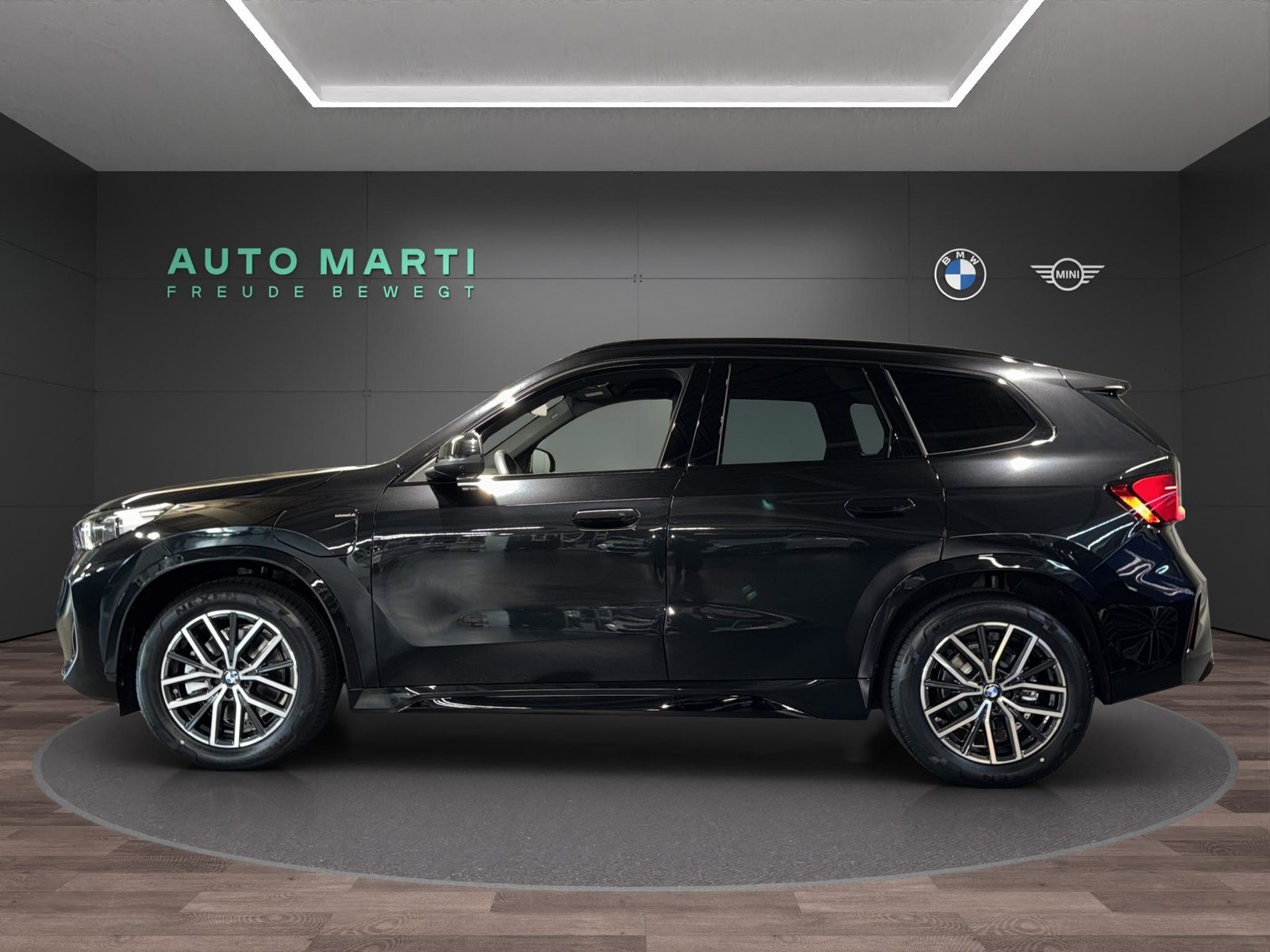 BMW X1 xDrive25e, Plug-in-Hybrid Benzina/Elettrica, Auto nuove, Automatico - 2
