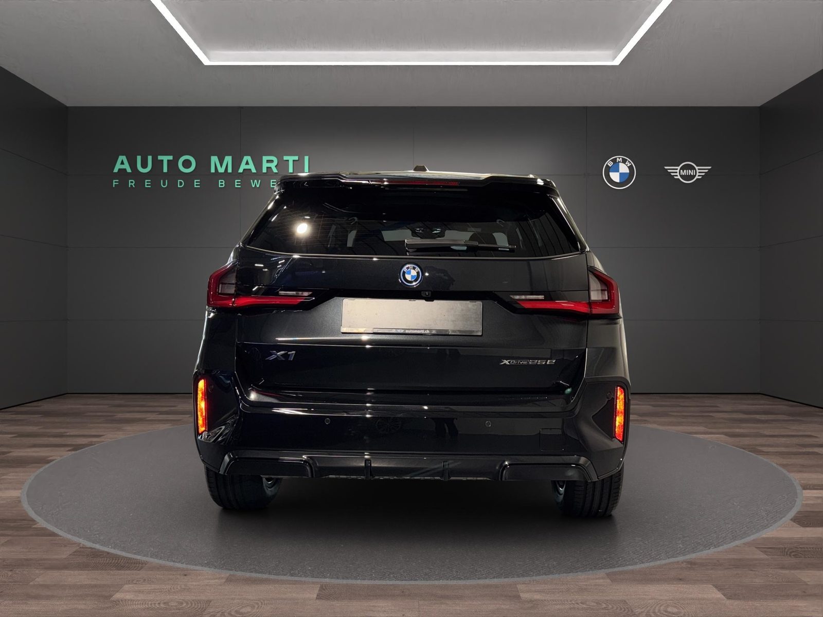 BMW X1 xDrive25e, Plug-in-Hybrid Benzina/Elettrica, Auto nuove, Automatico - 3