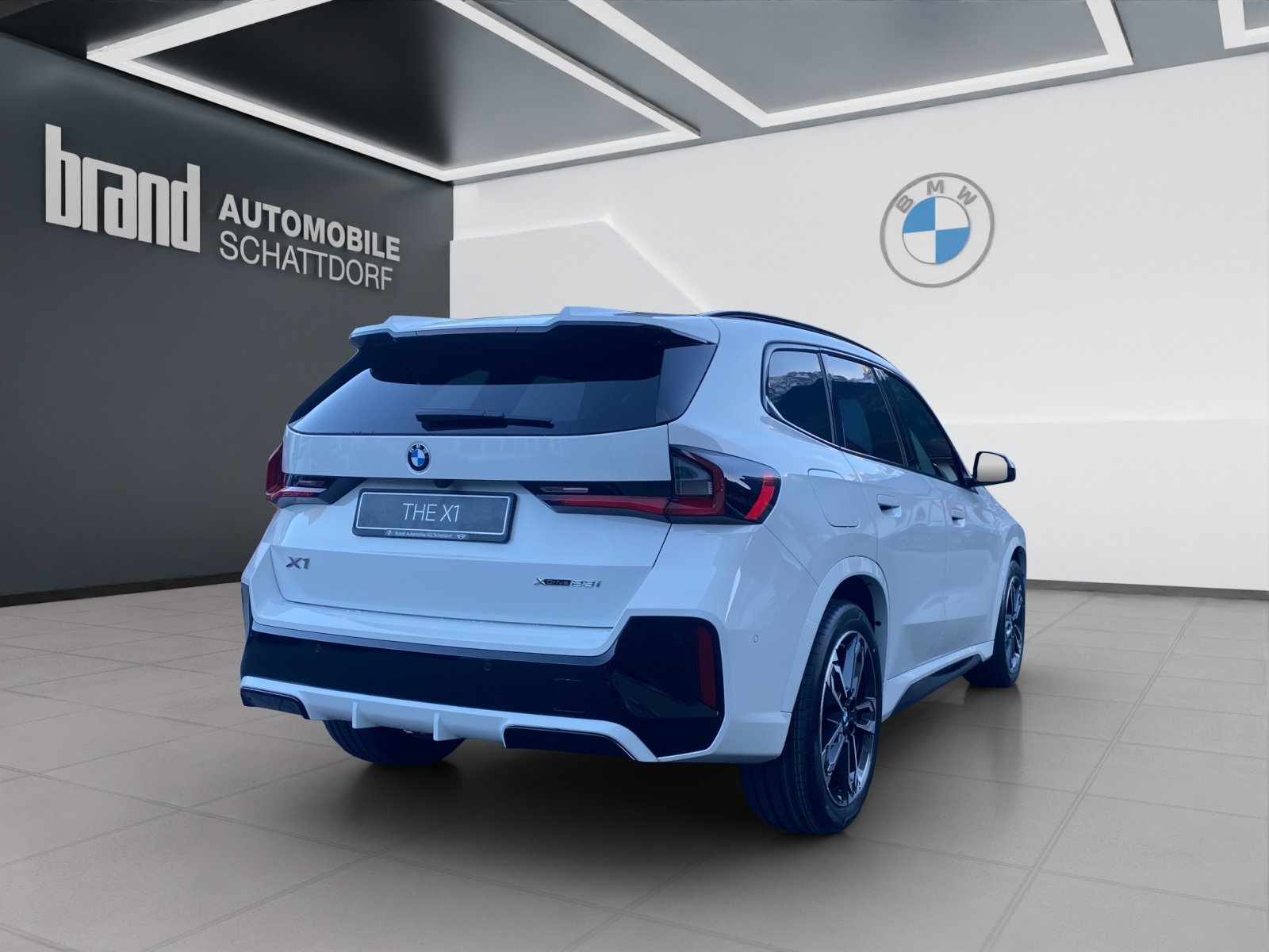 BMW X1 23i paddles, Mild-Hybrid Petrol/Electric, New car, Automatic - 5