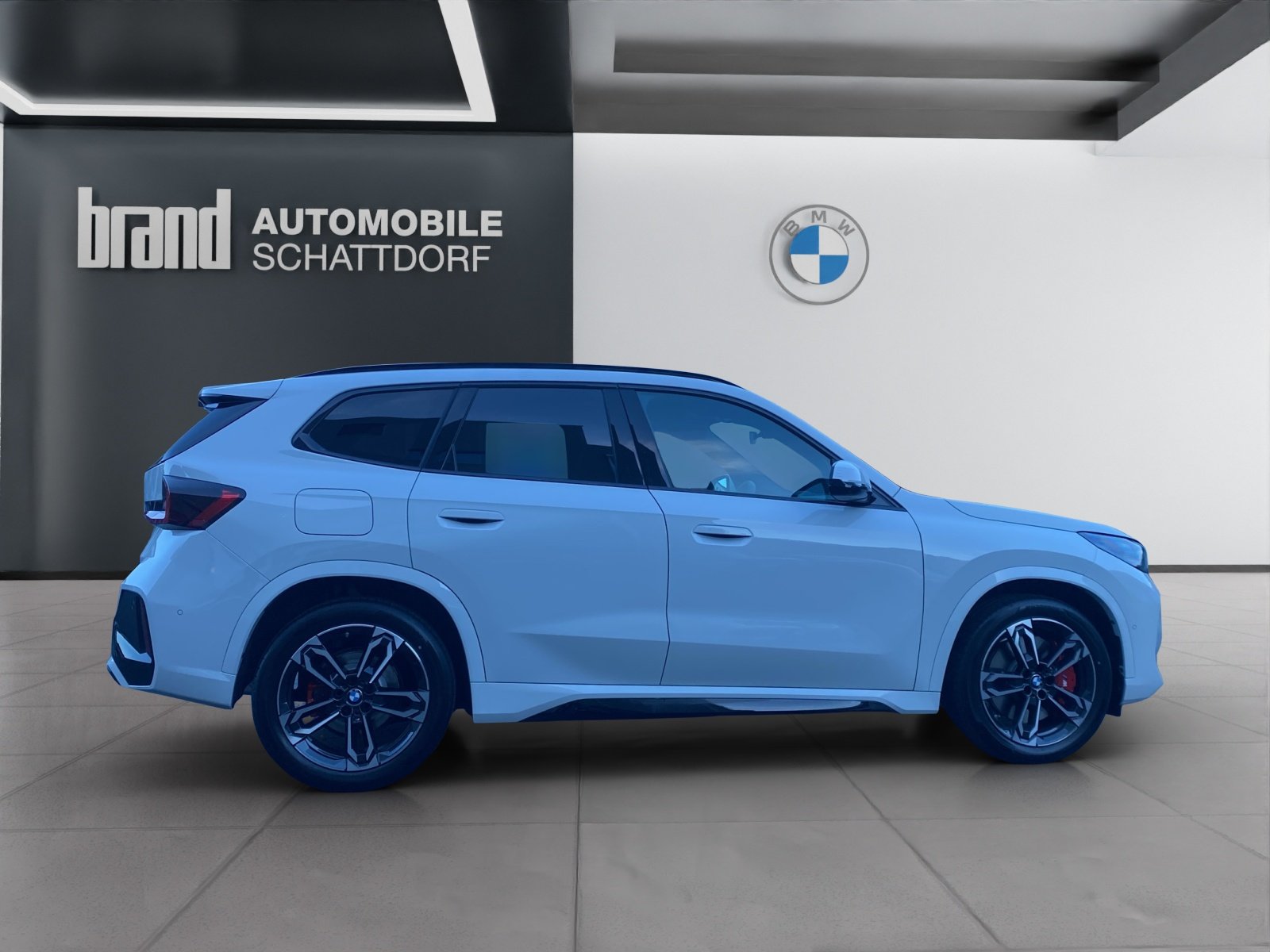 BMW X1 23i paddles, Mild-Hybrid Petrol/Electric, New car, Automatic - 6