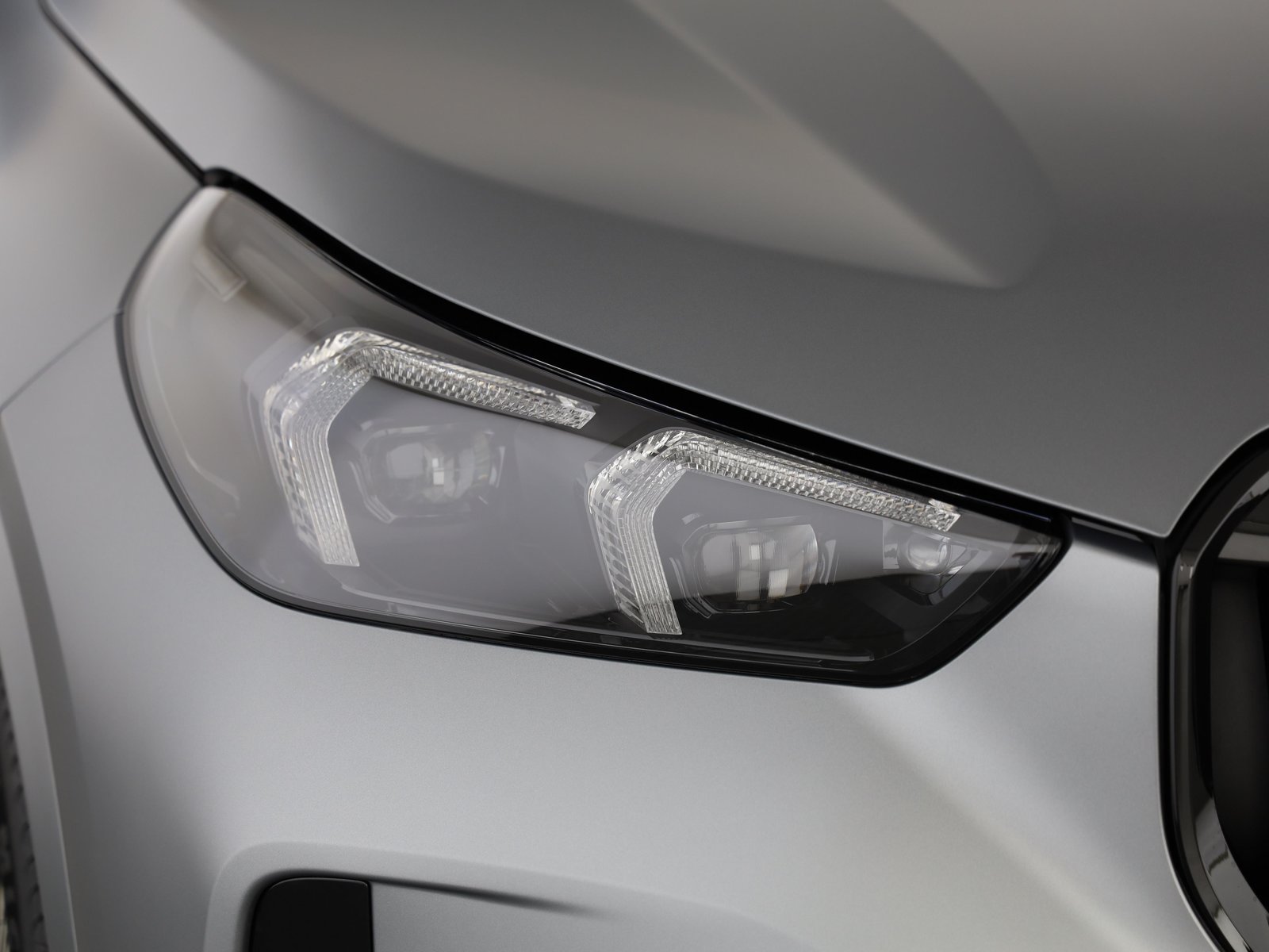 BMW X1 23i paddles, Hybride Léger Essence/Électricité, Voiture nouvelle, Automatique - 6