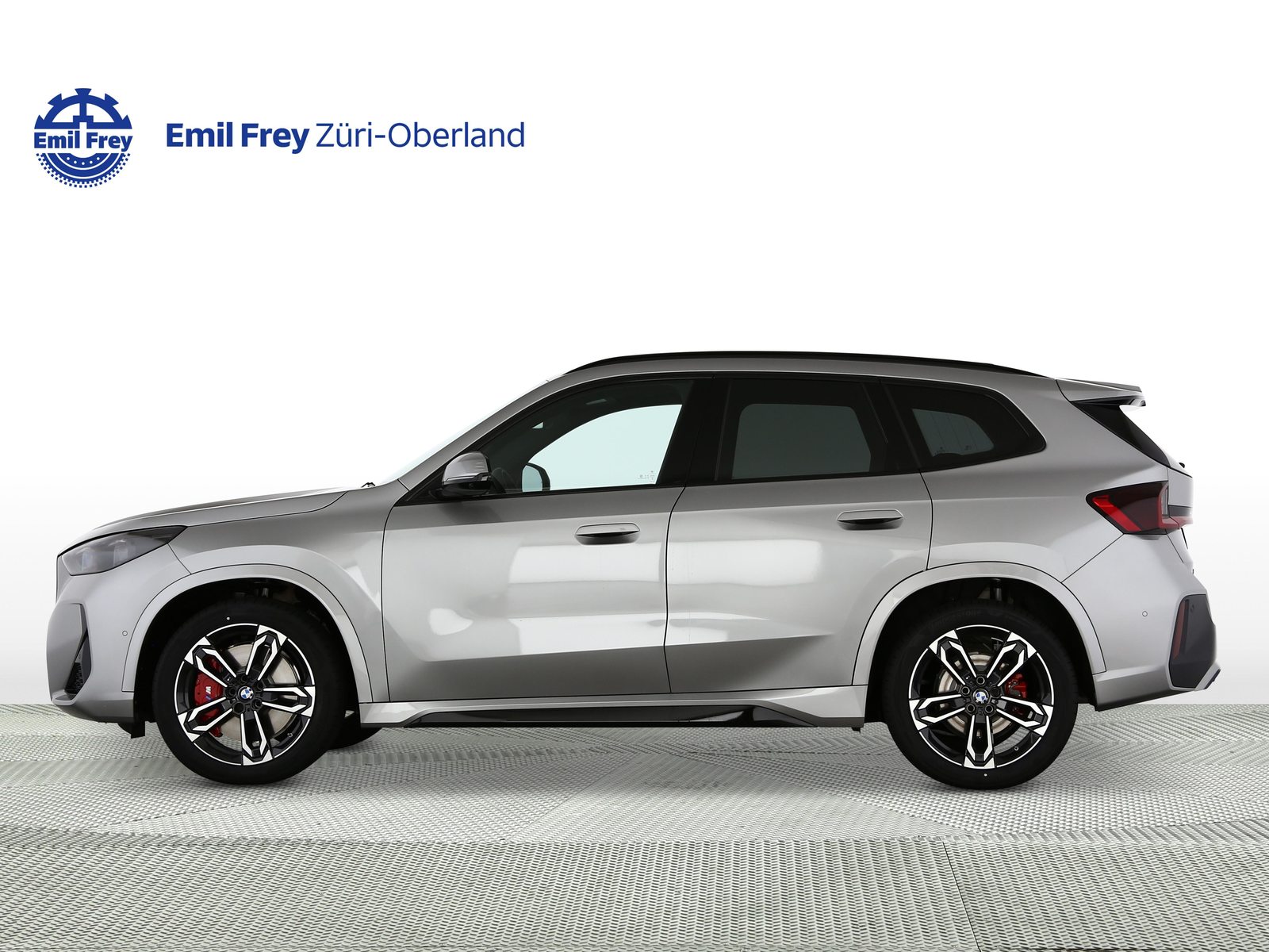 BMW X1 23d xDrive, Mild-Hybrid Diesel/Elektro, Neuwagen, Automatik - 2
