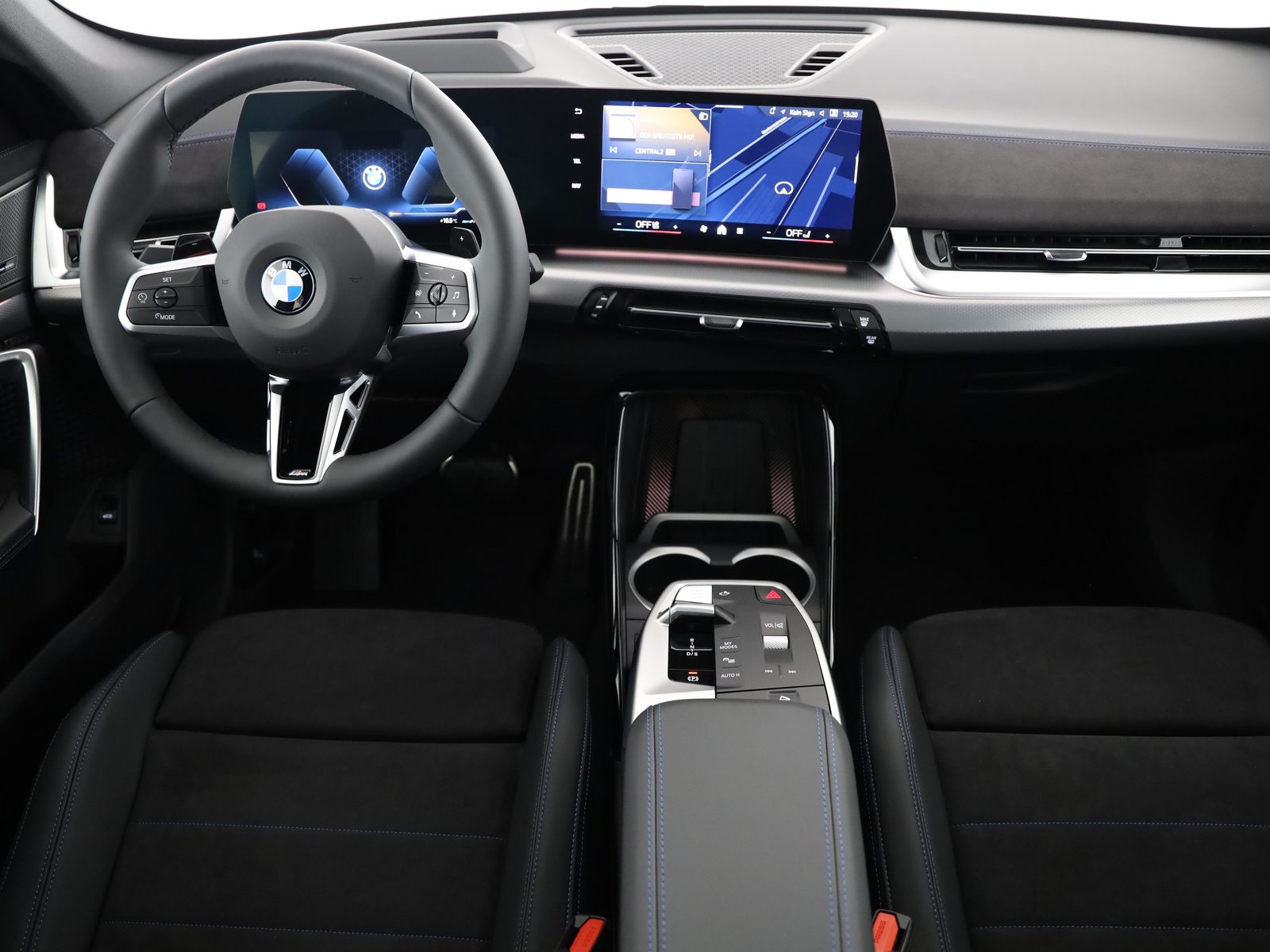 BMW X1 23i xDrive, Mild-Hybrid Petrol/Electric, New car, Automatic - 5