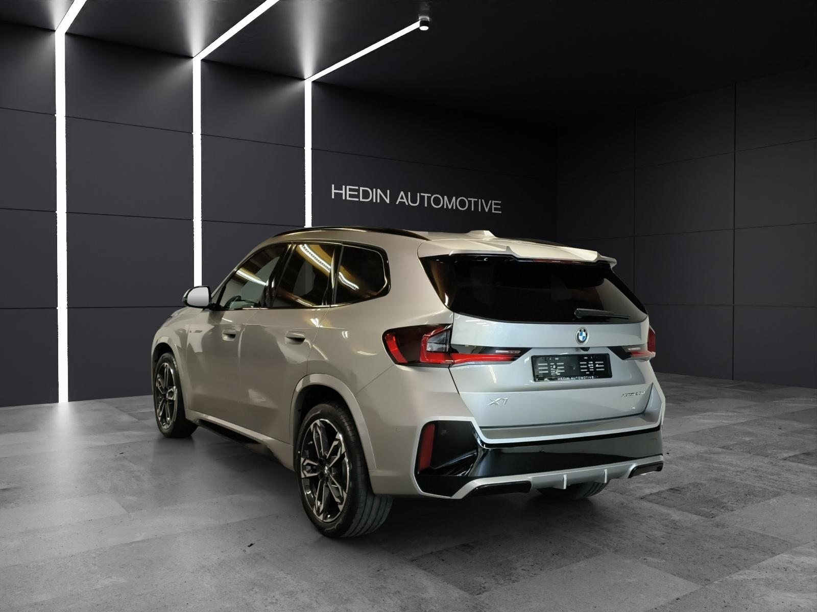 BMW X1 23d xDrive paddles, Hybride Léger Diesel/Électricité, Voiture nouvelle, Automatique - 3