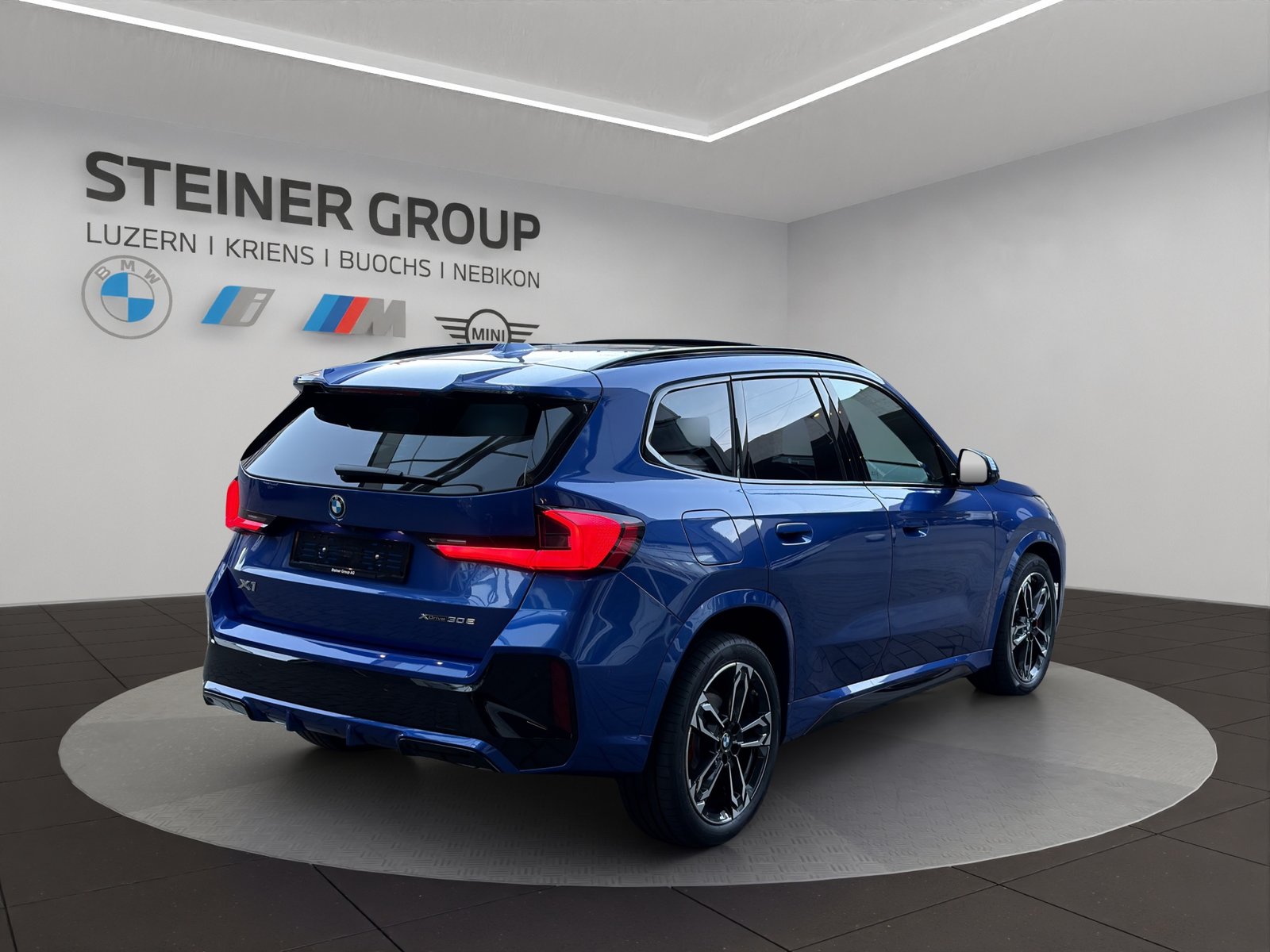 BMW X1 30e M Sport Pro, Hybride Rechargeable Essence/Électricité, Voiture nouvelle, Automatique - 5