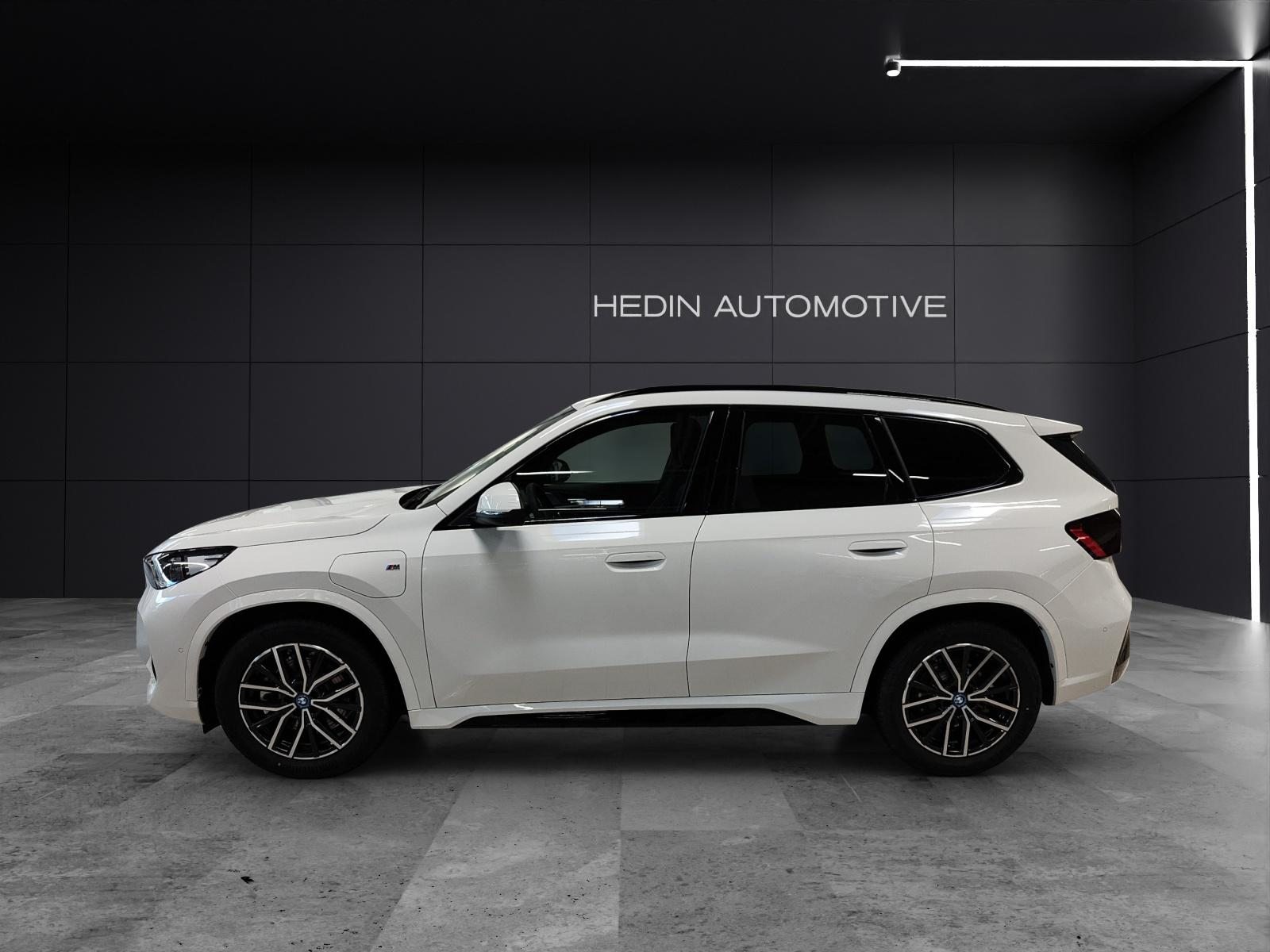 BMW X1 25e xDrive paddles, Plug-in-Hybrid Benzina/Elettrica, Auto nuove, Automatico - 4