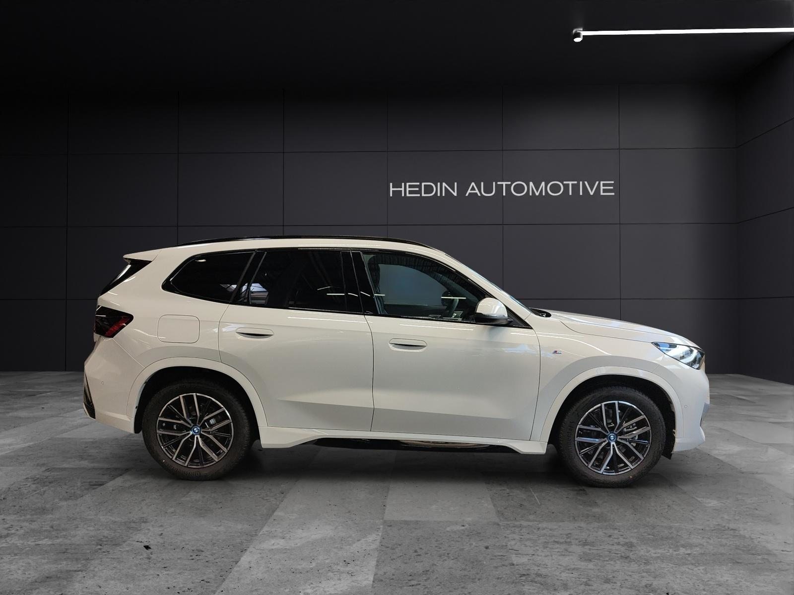 BMW X1 25e xDrive paddles, Plug-in-Hybrid Benzina/Elettrica, Auto nuove, Automatico - 6