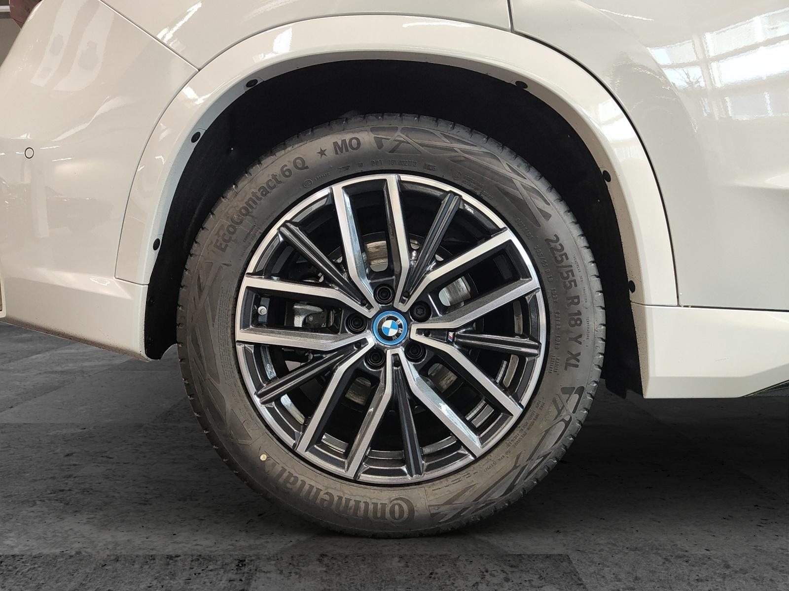 BMW X1 25e xDrive paddles, Plug-in-Hybrid Benzina/Elettrica, Auto nuove, Automatico - 7