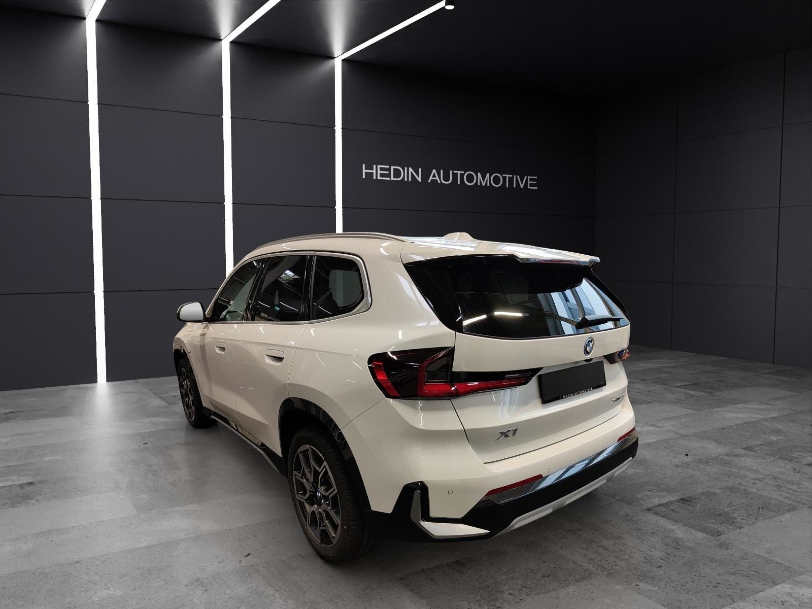BMW X1 25e xDrive, Plug-in-Hybrid Benzina/Elettrica, Auto nuove, Automatico - 3