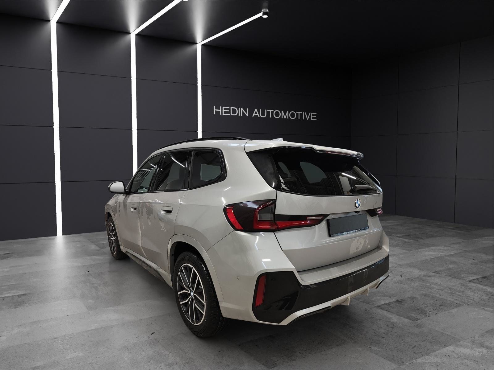 BMW X1 23d xDrive paddles, Hybride Leggero Diesel/Elettrica, Auto nuove, Automatico - 3