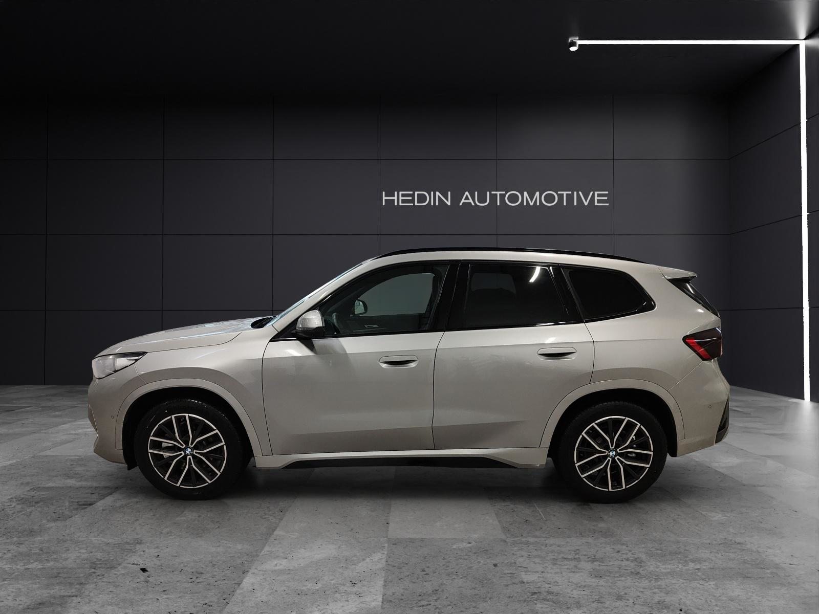 BMW X1 23d xDrive paddles, Hybride Leggero Diesel/Elettrica, Auto nuove, Automatico - 4