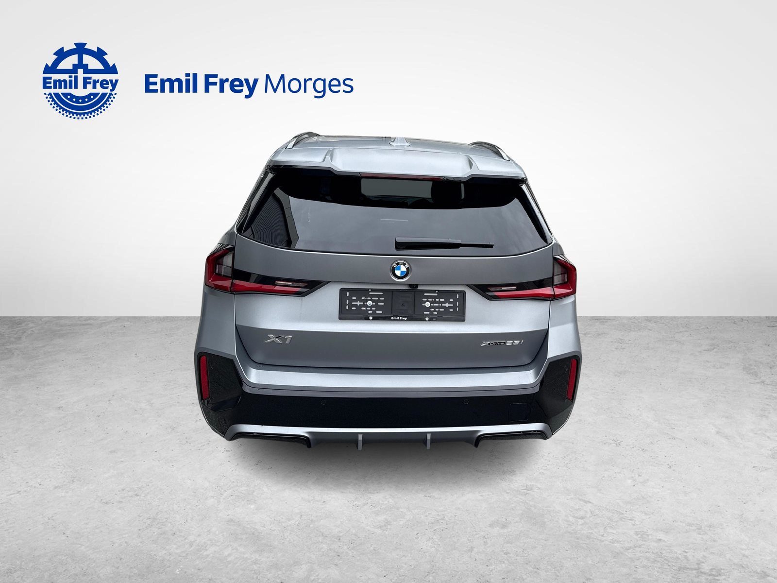 BMW X1 23i xDrive, Hybride Léger Essence/Électricité, Voiture nouvelle, Automatique - 4