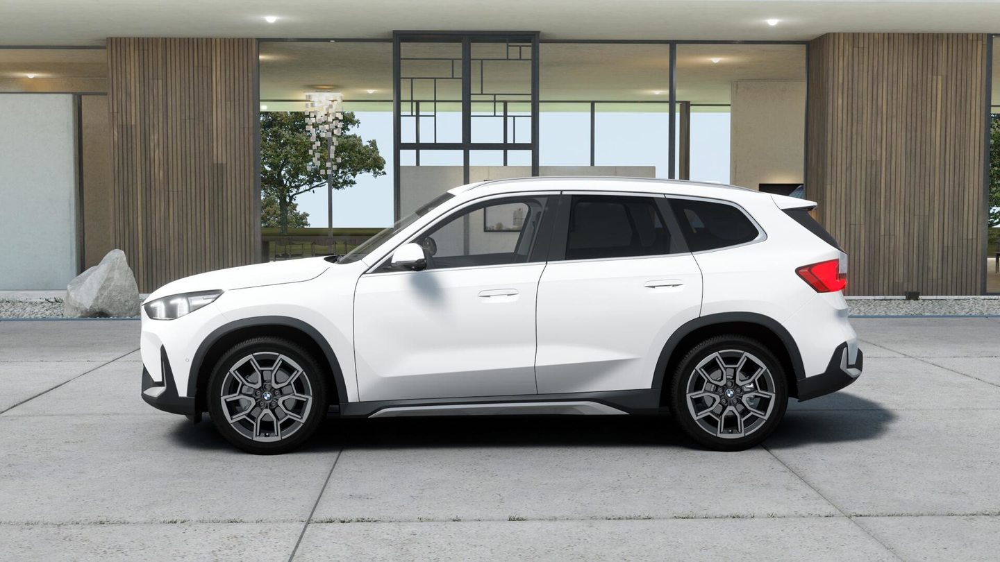 BMW X1 18i sDrive paddles, Benzin, Neuwagen, Automatik - 2