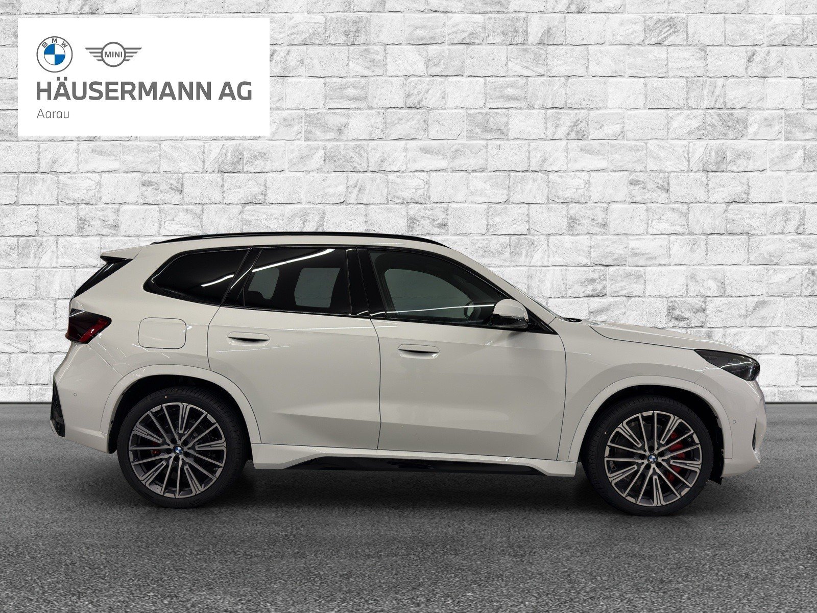 BMW X1 30e M Sport Pro, Hybride Rechargeable Essence/Électricité, Voiture nouvelle, Automatique - 4