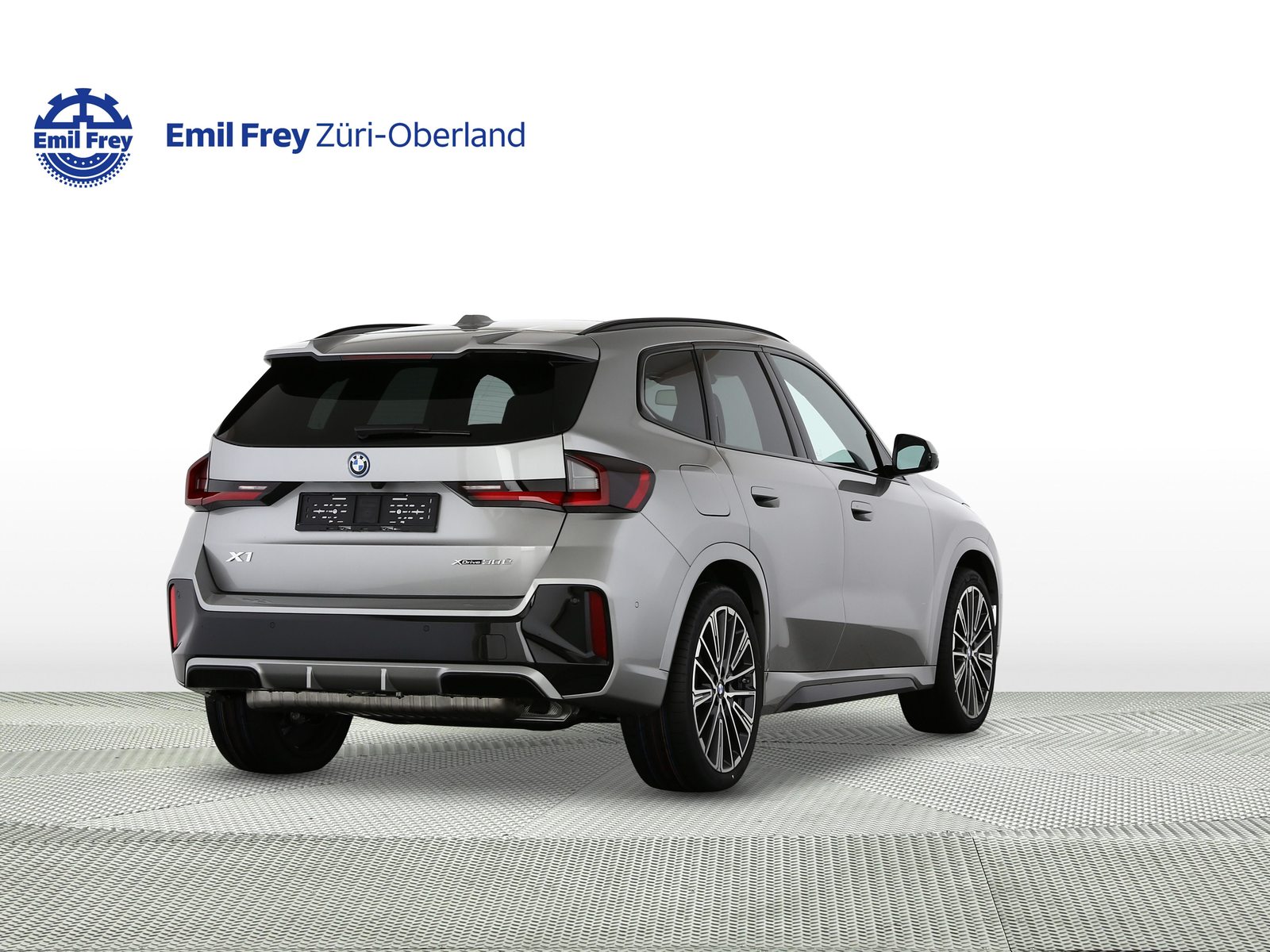 BMW X1 30e xDrive, Plug-in-Hybrid Benzin/Elektro, Neuwagen, Automatik - 3