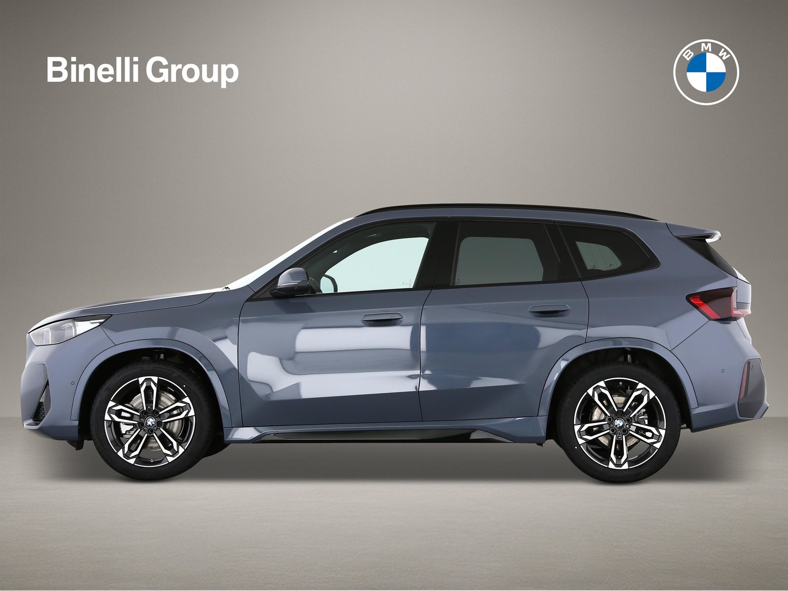 BMW X1 23i paddles, Mild-Hybrid Petrol/Electric, New car, Automatic - 3