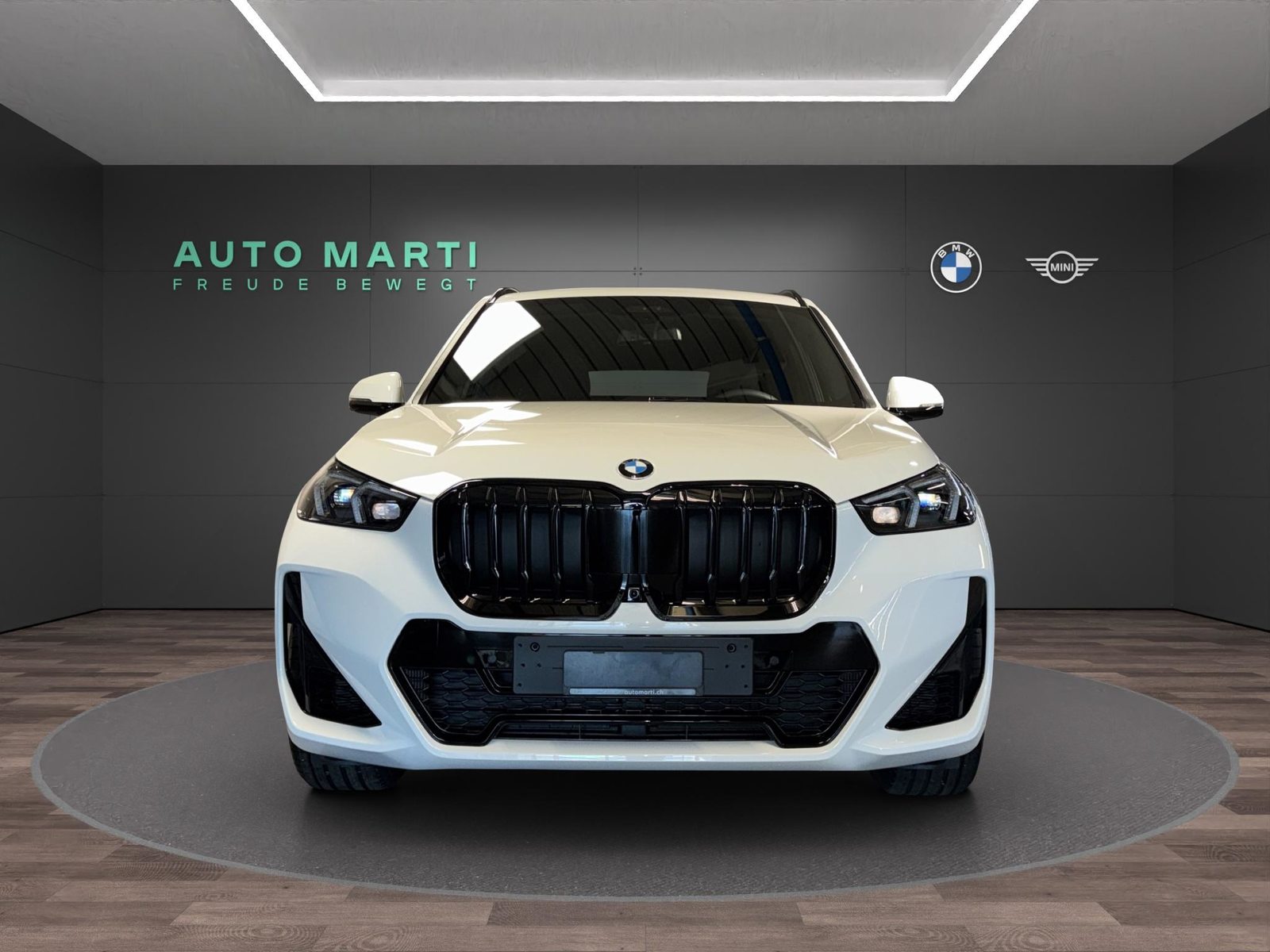BMW X1 23i xDrive, Mild-Hybrid Benzin/Elektro, Neuwagen, Automatik - 5