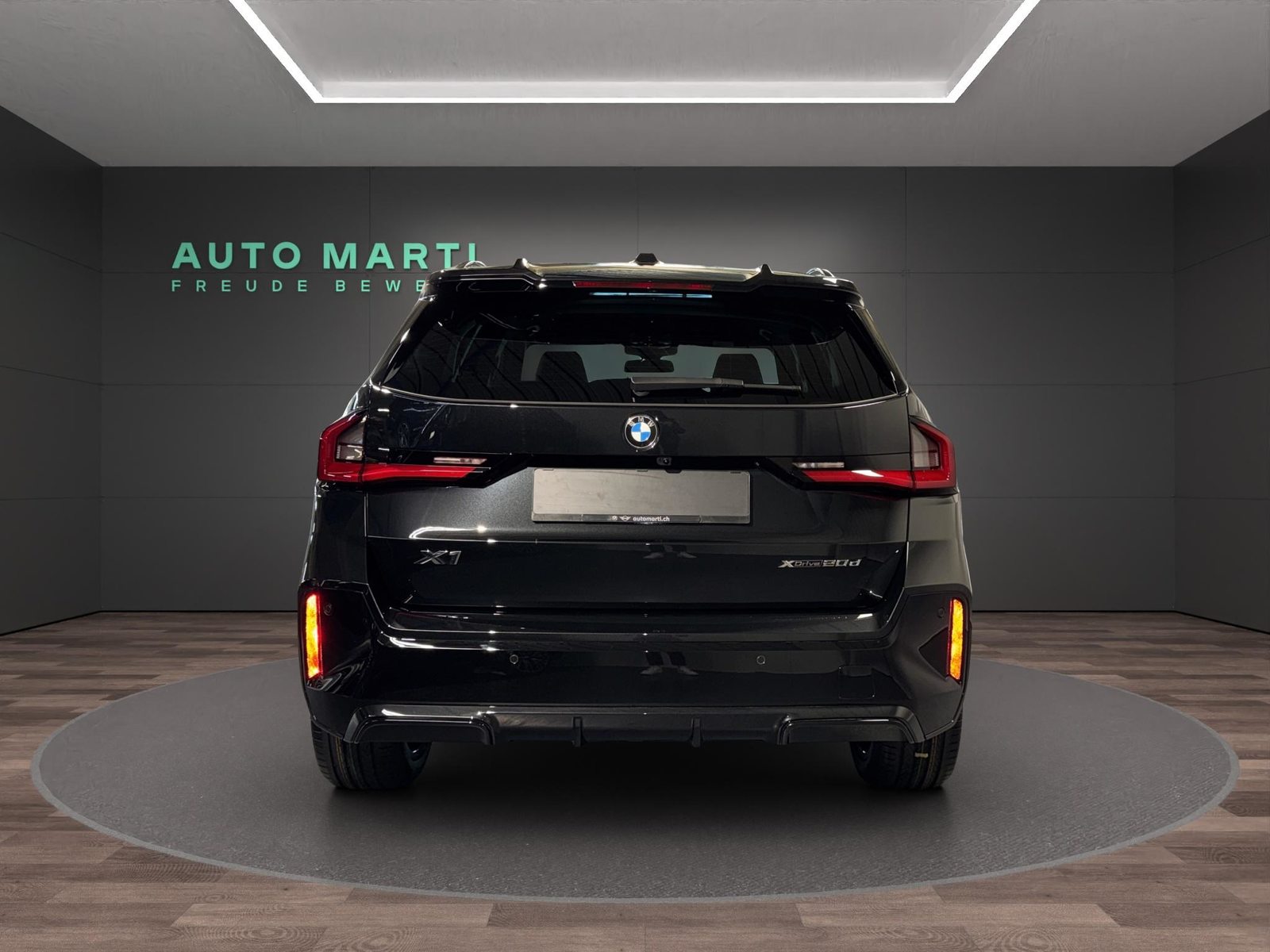 BMW X1 20d xDrive paddles, Hybride Léger Diesel/Électricité, Voiture nouvelle, Automatique - 3