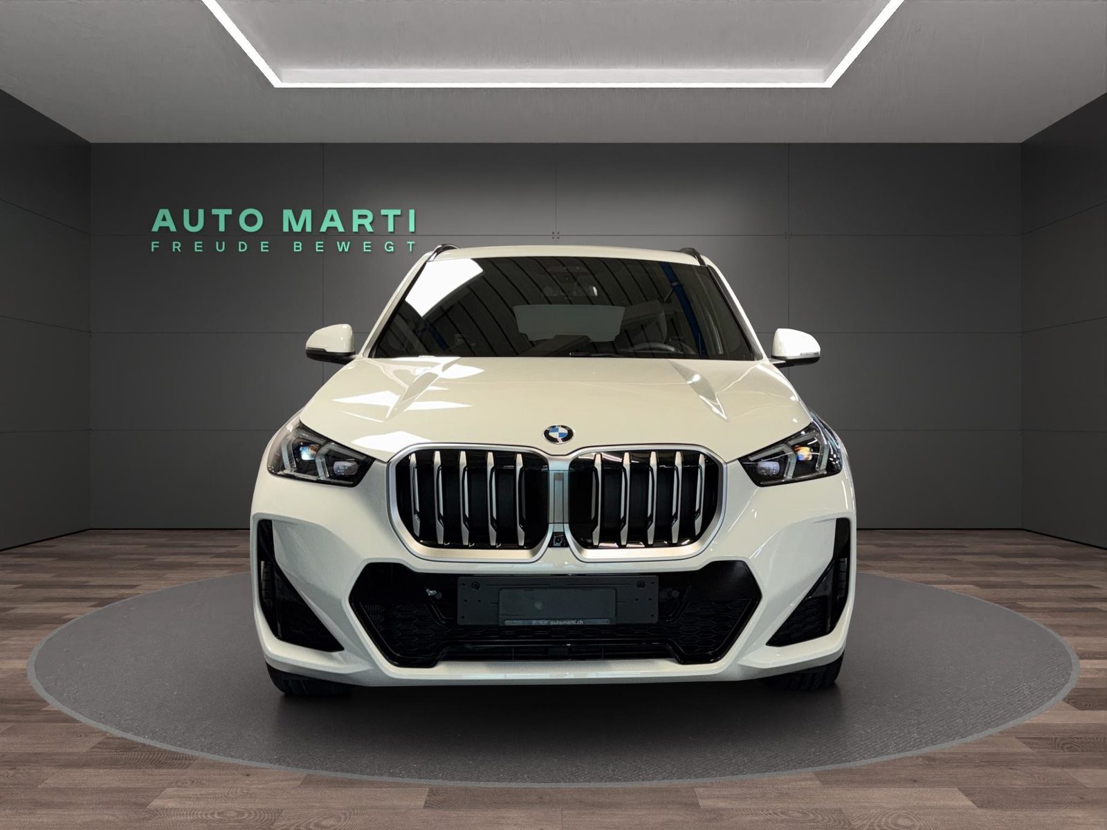 BMW X1 18i sDrive, Essence, Voiture nouvelle, Automatique - 5
