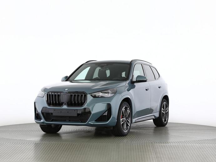 BMW X1 23i xDrive paddles, Mild-Hybrid Petrol/Electric, New car, Automatic