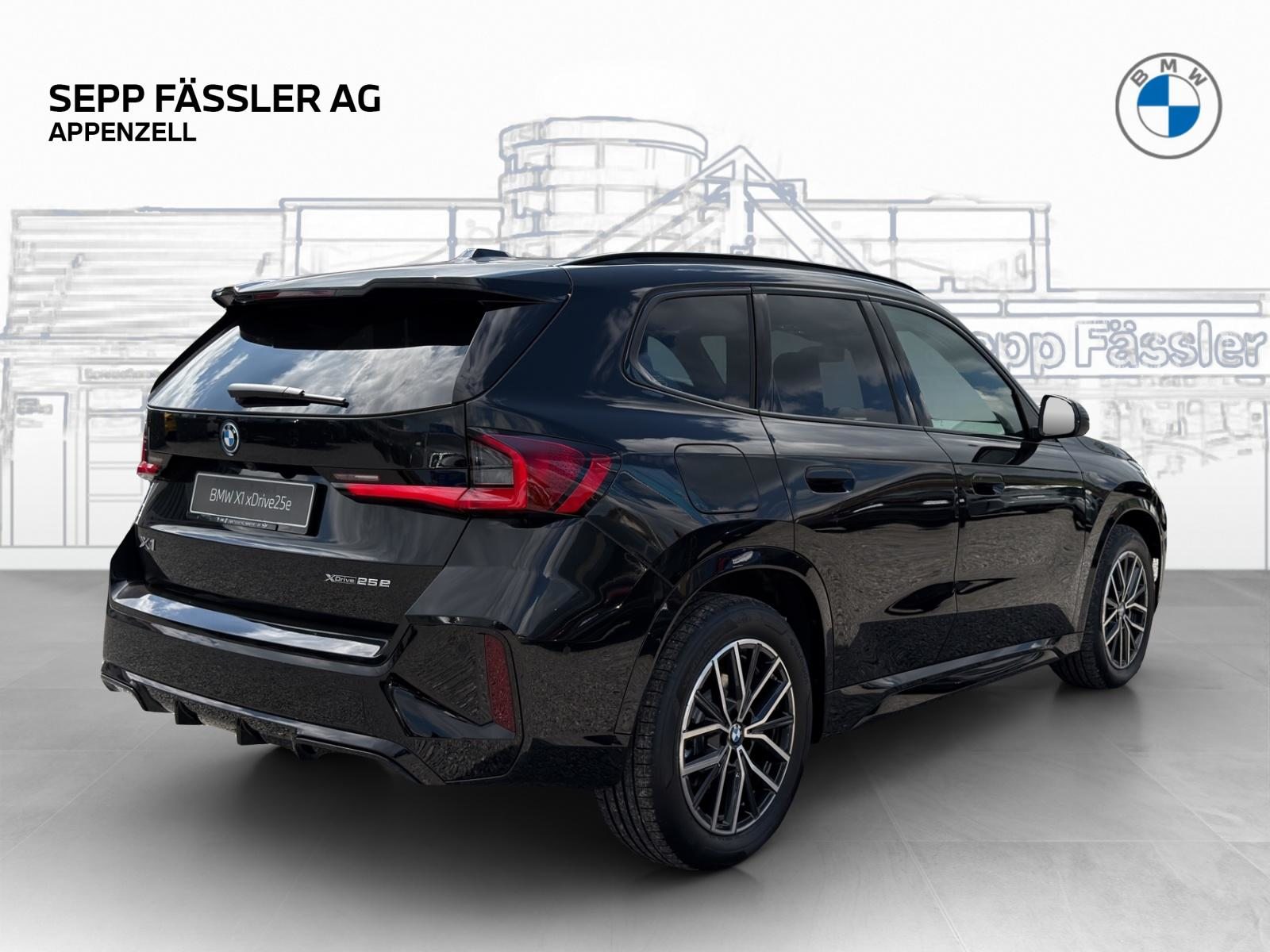 BMW X1 25e xDrive, Hybride Rechargeable Essence/Électricité, Voiture nouvelle, Automatique - 5