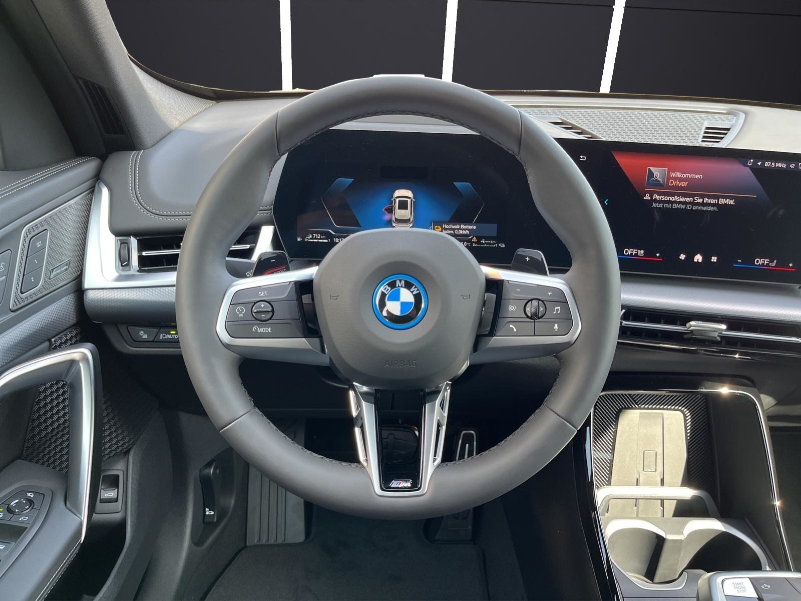 BMW X1 30e xDrive paddles, Hybride Rechargeable Essence/Électricité, Voiture nouvelle, Automatique - 6