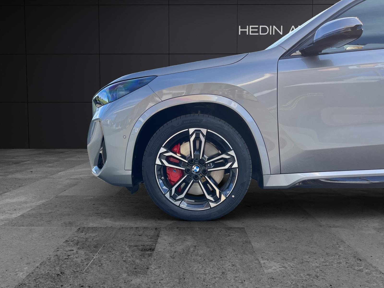 BMW X1 23d xDrive paddles, Mild-Hybrid Diesel/Elektro, Neuwagen, Automatik - 5