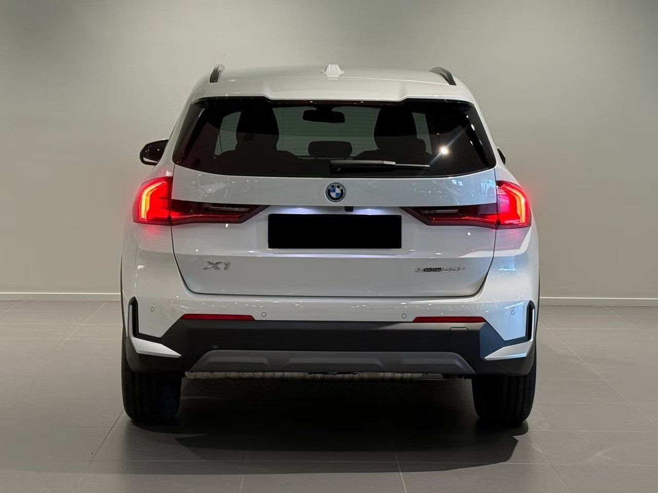 BMW X1 25e, Plug-in-Hybrid Petrol/Electric, New car, Automatic - 5