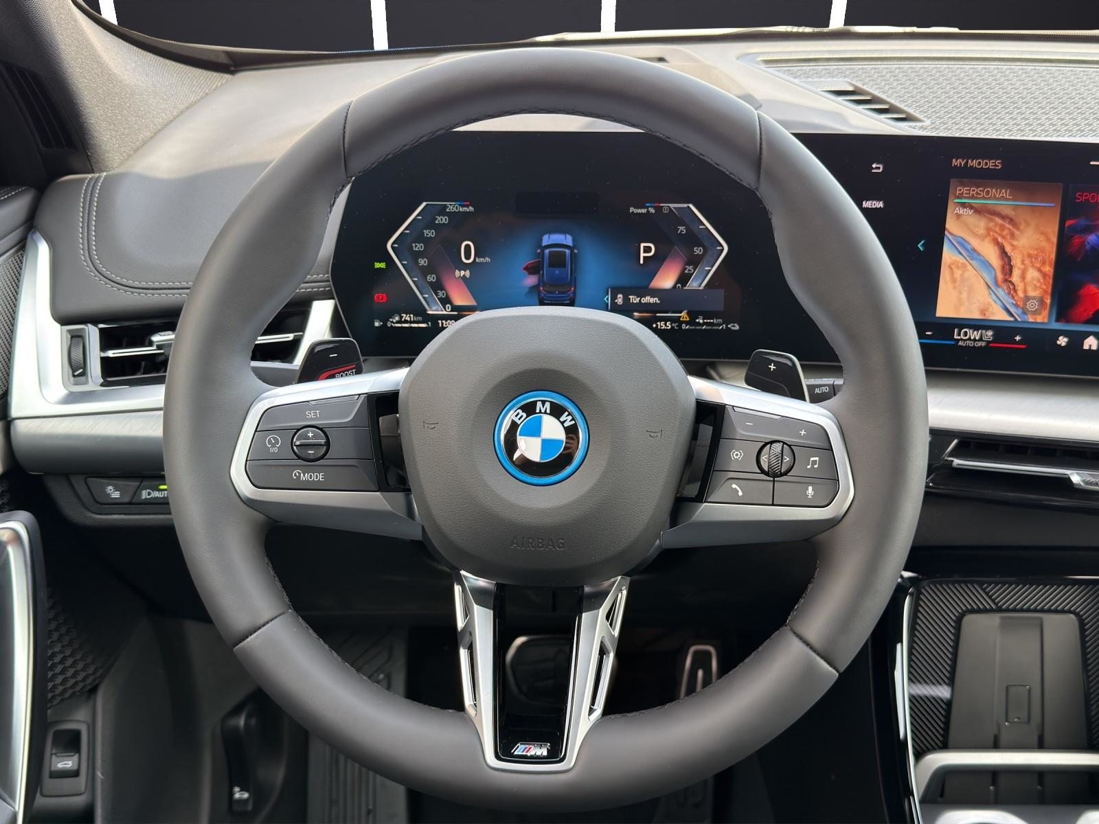 BMW X1 25e xDrive paddles, Plug-in-Hybrid Petrol/Electric, New car, Automatic - 6