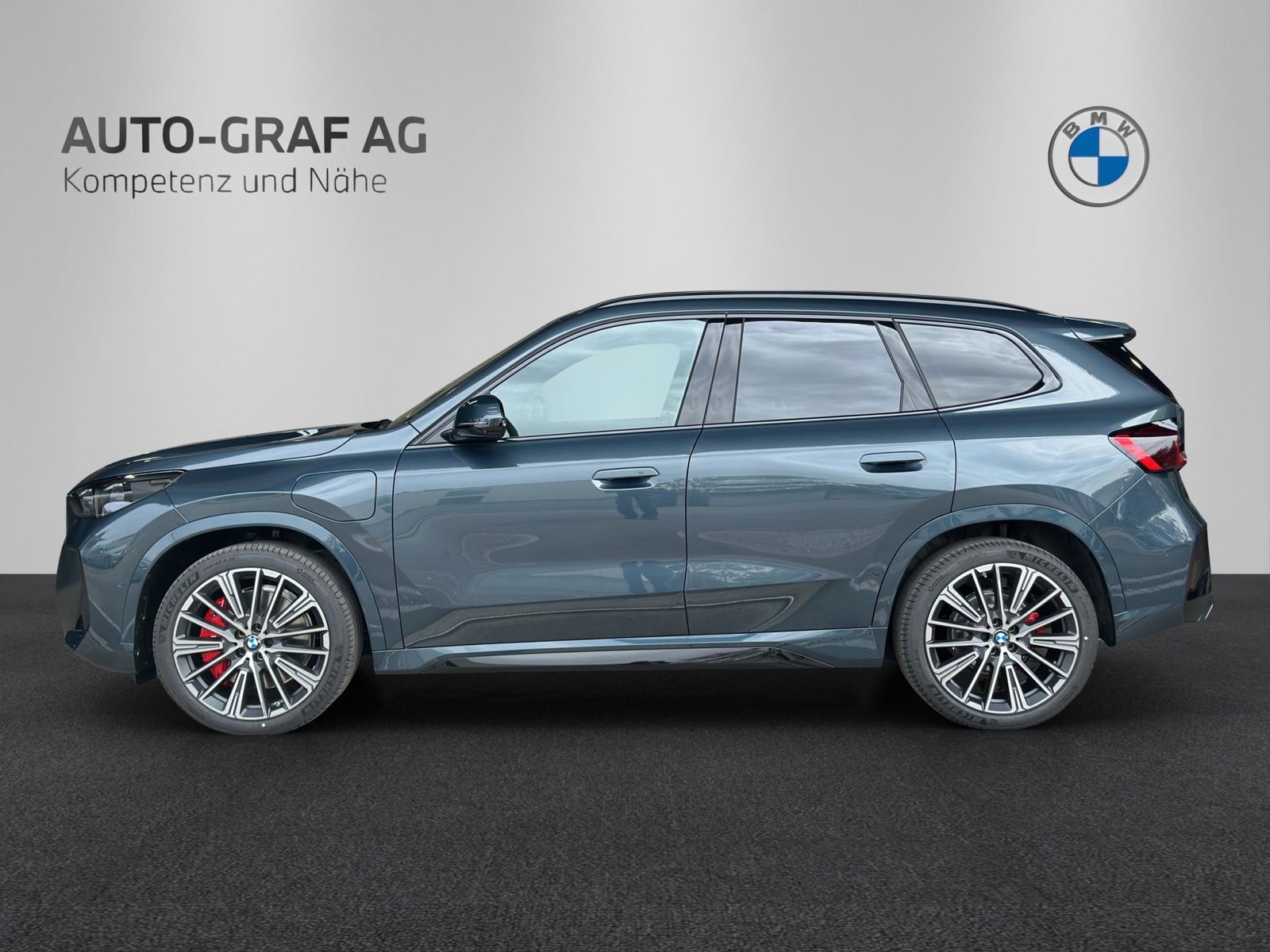 BMW X1 30e xDrive M Sport Pro Individual, Plug-in-Hybrid Benzina/Elettrica, Auto nuove, Automatico - 2