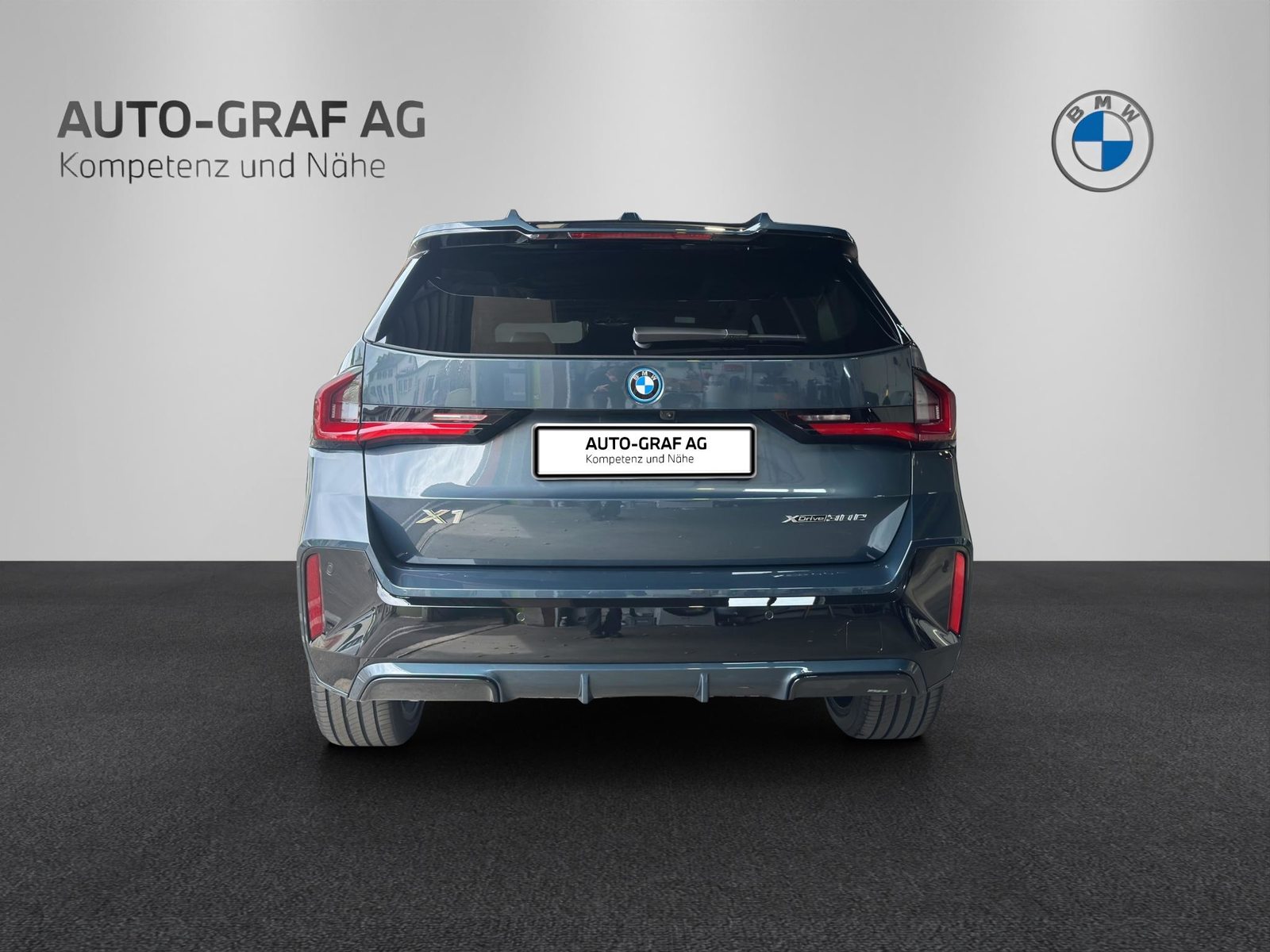 BMW X1 30e xDrive M Sport Pro Individual, Plug-in-Hybrid Benzina/Elettrica, Auto nuove, Automatico - 4